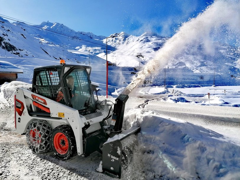 Bobcat Toughness Tackles Extreme Conditions in Val Thorens